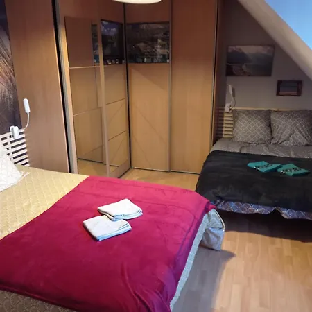 D'hotes Les Mesanges Bed & Breakfast